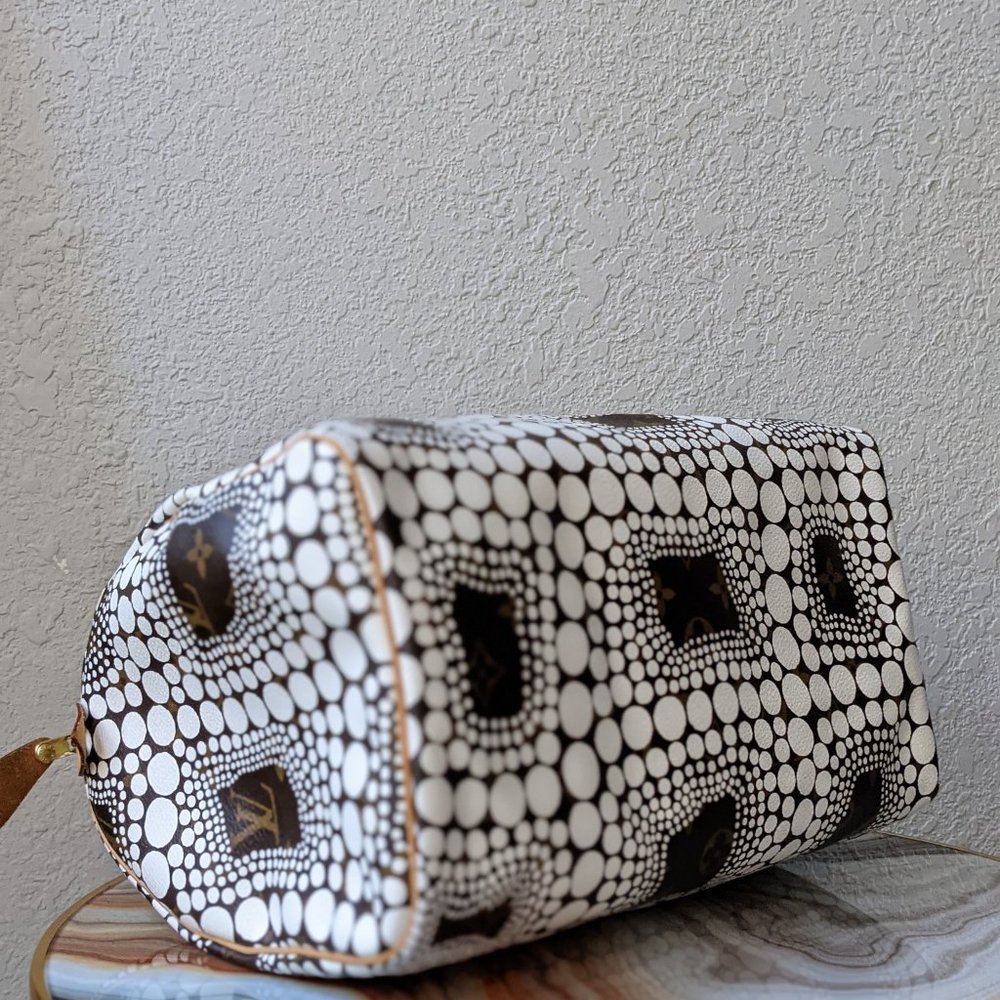 Louis Vuitton Yayoi Kusama White Dot Monogram Speedy 30 with dustbag - Picture 7 of 12